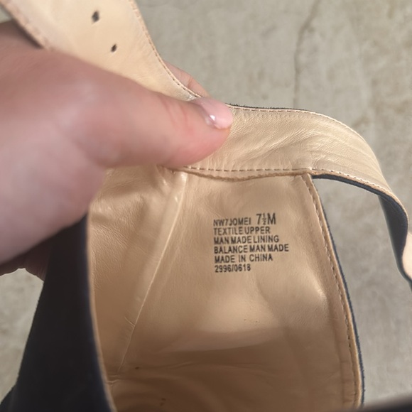 Nine West navy block heels - Picture 10 of 14